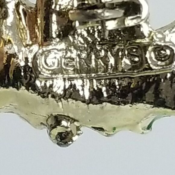 Vintage Gerry's Christmas Deer Brooch, Gold Tone Green Enamel Rhinestone Eye - Picture 4 of 7